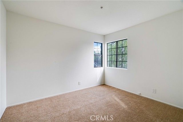 302 Monroe Court, Azusa, CA 91702