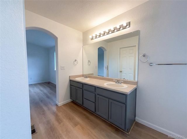 3480 E 100th Court, Thornton, CO 80229