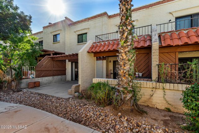 68 N Camino Imagen, Tucson, AZ 85748