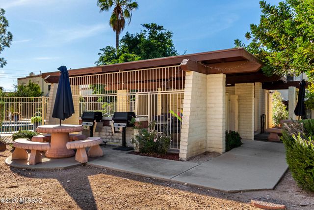 68 N Camino Imagen, Tucson, AZ 85748