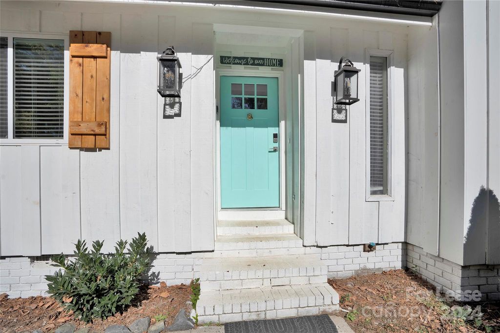 11116 Vista Canyon Drive, Charlotte, NC 28226