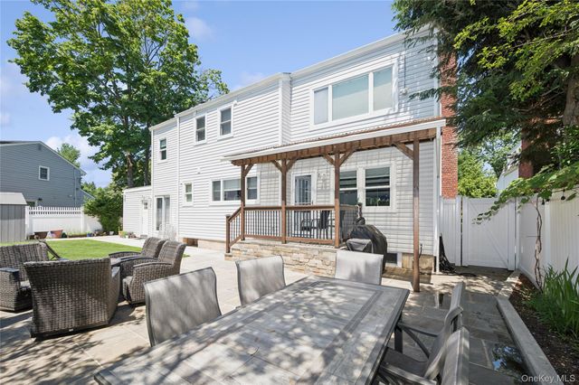 1954 Kirkwood Avenue, Merrick, NY 11566