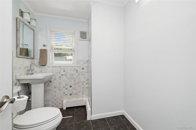 1954 Kirkwood Avenue, Merrick, NY 11566