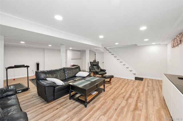 1954 Kirkwood Avenue, Merrick, NY 11566