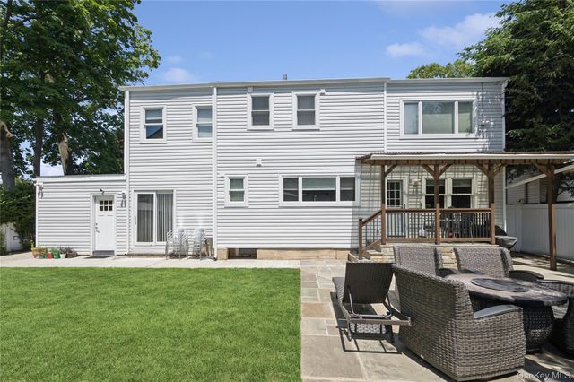 1954 Kirkwood Avenue, Merrick, NY 11566