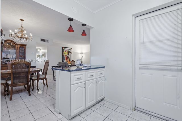 5300 Washington St W513, Hollywood, FL 33021