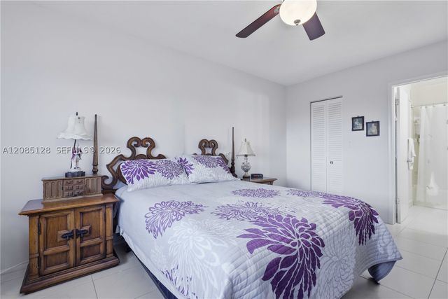 5300 Washington St W513, Hollywood, FL 33021