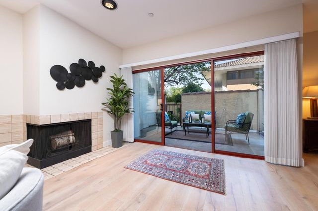 10 9th Avenue 107, San Mateo, CA 94401