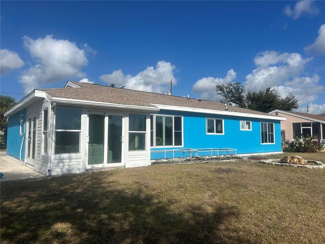 18566 VAN NUYS CIRCLE, Port Charlotte, FL 33948