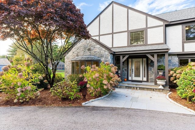 7 Saddle Ridge Road, Sudbury, MA 01776