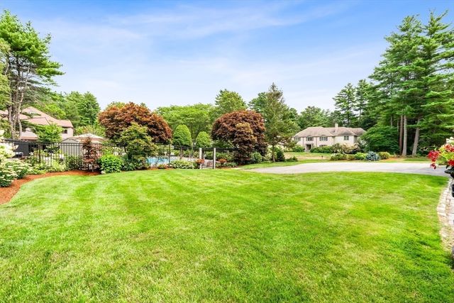 7 Saddle Ridge Road, Sudbury, MA 01776