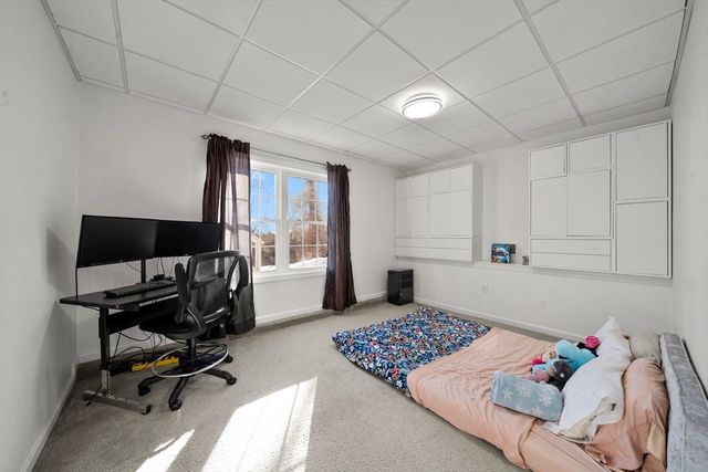6 Fairlawn Road, Burlington, MA 01803