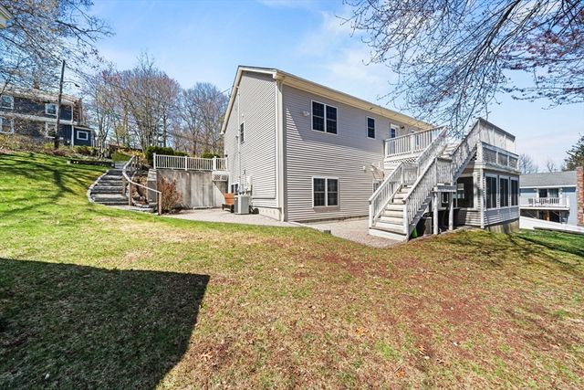 6 Fairlawn Road, Burlington, MA 01803