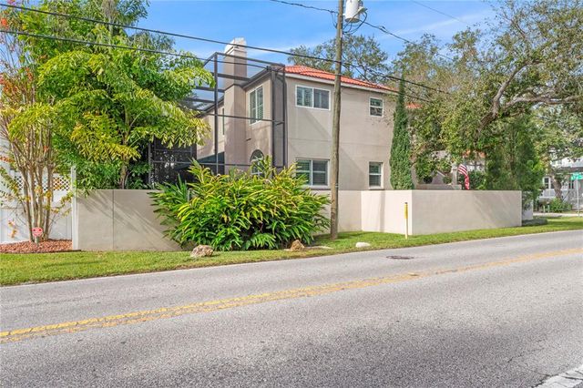 2701 W BAY AVENUE, Tampa, FL 33611