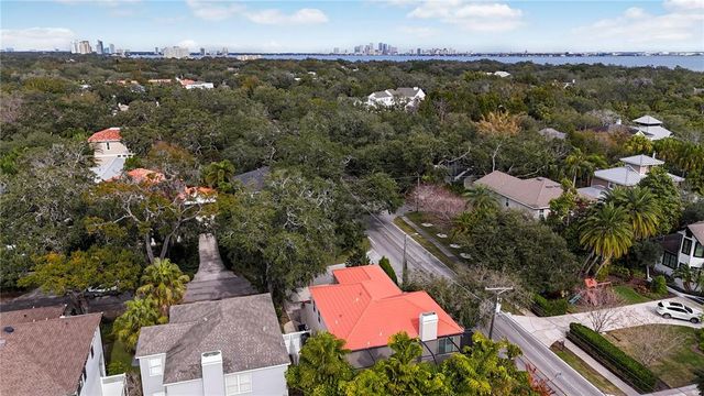 2701 W BAY AVENUE, Tampa, FL 33611