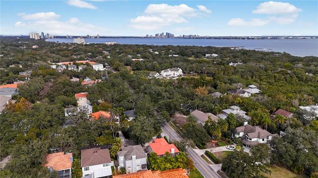 2701 W BAY AVENUE, Tampa, FL 33611