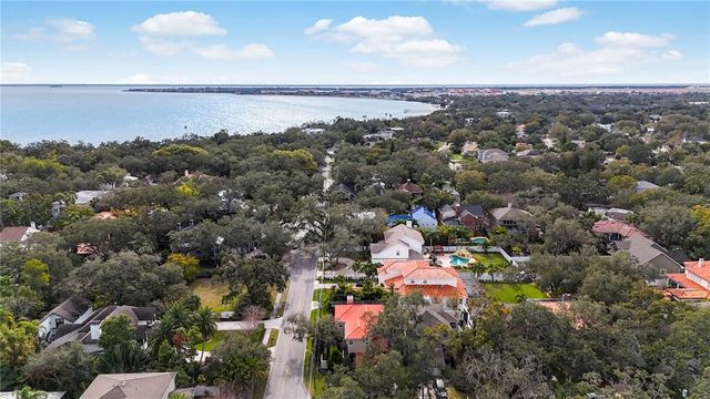 2701 W BAY AVENUE, Tampa, FL 33611