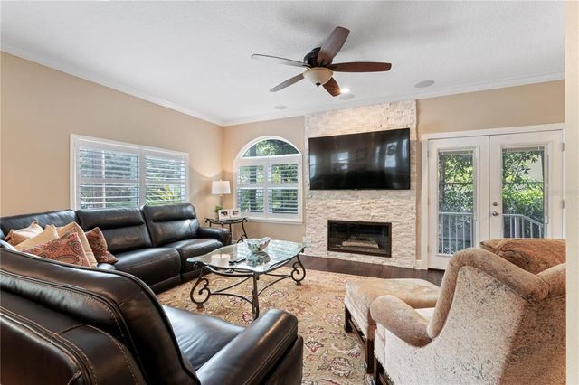 2701 W BAY AVENUE, Tampa, FL 33611