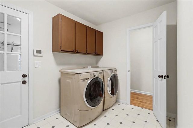 9310 MARTINS LAKE Drive, Roswell, GA 30076