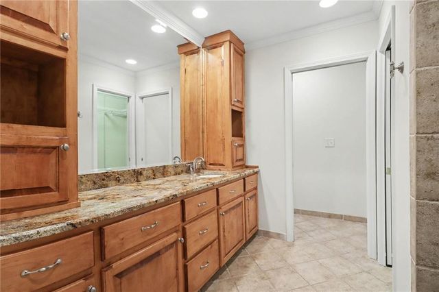 9310 MARTINS LAKE Drive, Roswell, GA 30076