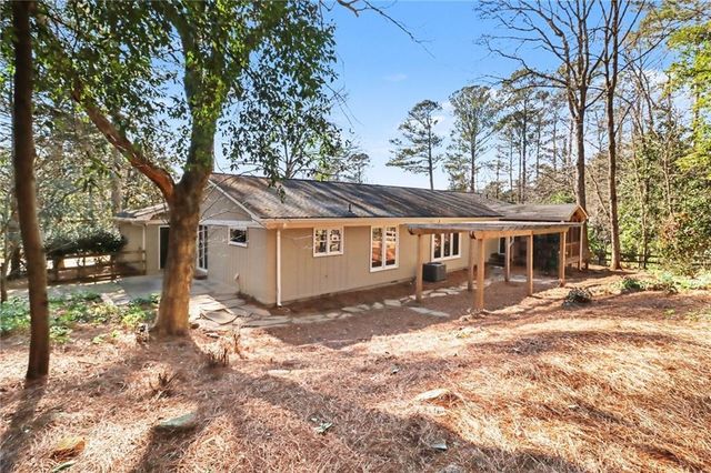 9310 MARTINS LAKE Drive, Roswell, GA 30076