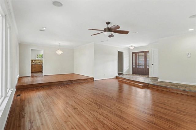 9310 MARTINS LAKE Drive, Roswell, GA 30076