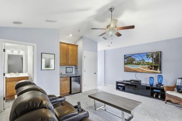 34 N WATERVIEW DRIVE, Palm Coast, FL 32137