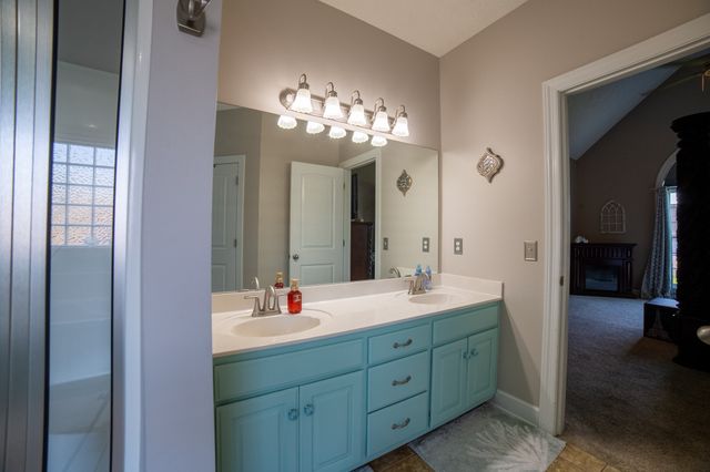 98 Aberdeen Ave, Hillsboro, TN 37342