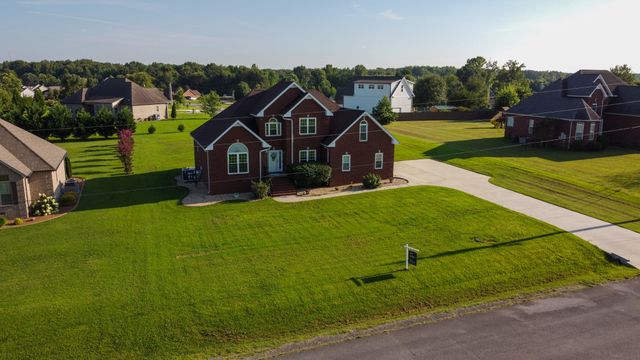 98 Aberdeen Ave, Hillsboro, TN 37342