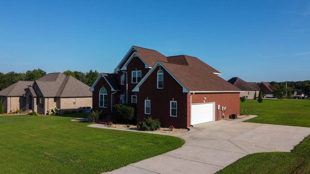 98 Aberdeen Ave, Hillsboro, TN 37342