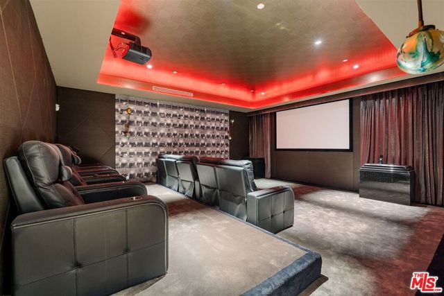 809 N Rexford Drive, Beverly Hills, CA 90210