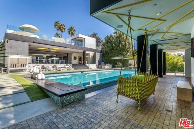809 N Rexford Drive, Beverly Hills, CA 90210