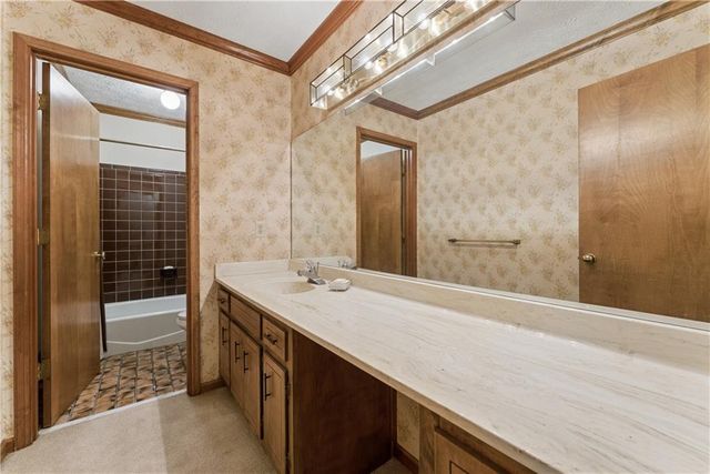 1530 Brookcliff Circle, Marietta, GA 30062