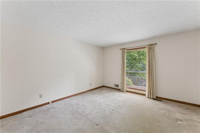 1530 Brookcliff Circle, Marietta, GA 30062