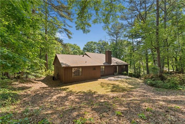 1530 Brookcliff Circle, Marietta, GA 30062