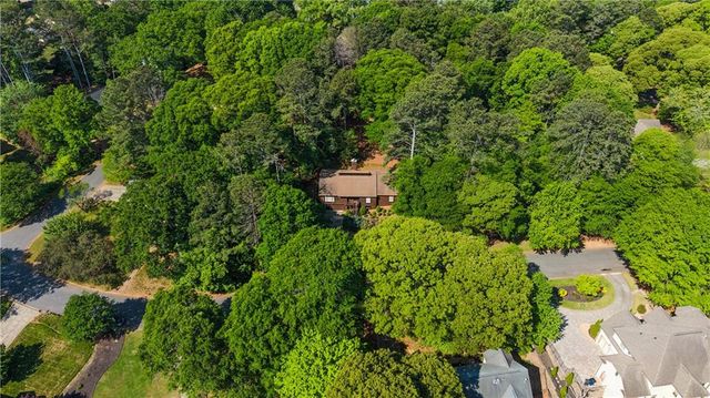1530 Brookcliff Circle, Marietta, GA 30062