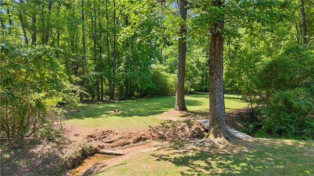 1530 Brookcliff Circle, Marietta, GA 30062