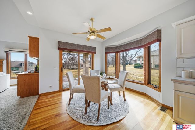 9134 Pioneer Court, Lincoln, NE 68520