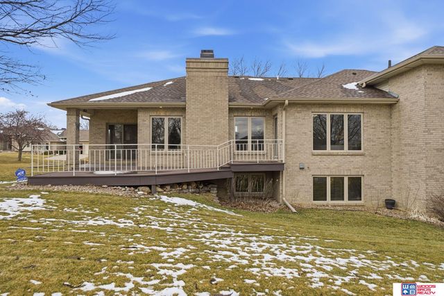 9134 Pioneer Court, Lincoln, NE 68520