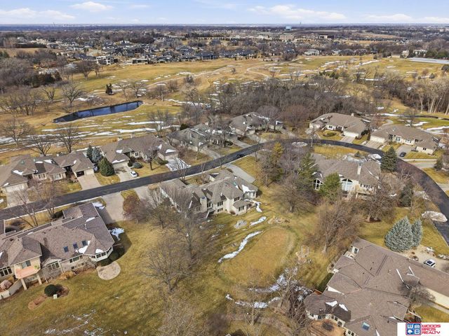 9134 Pioneer Court, Lincoln, NE 68520