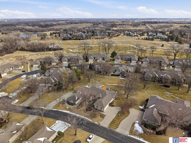 9134 Pioneer Court, Lincoln, NE 68520