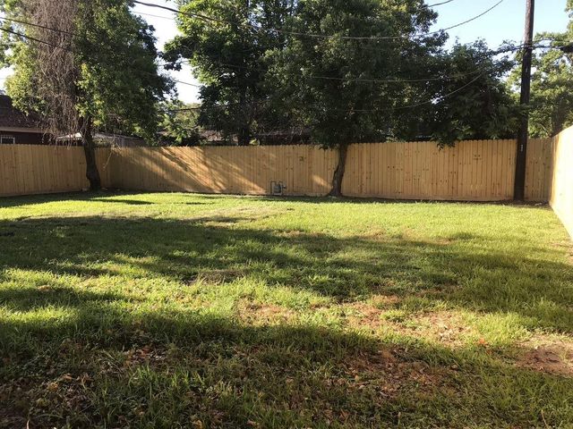 5622 Southbrook Drive, Houston, TX 77033