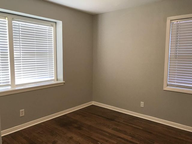 5622 Southbrook Drive, Houston, TX 77033