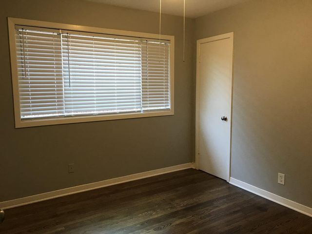 5622 Southbrook Drive, Houston, TX 77033