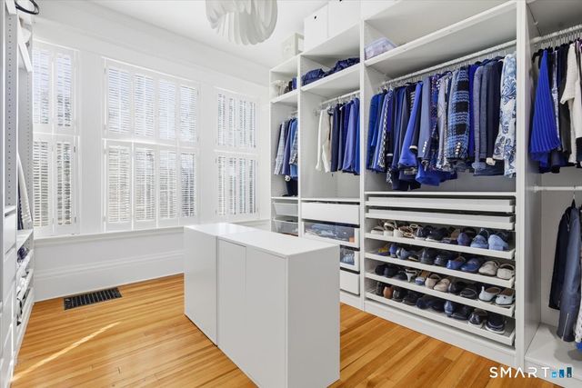 144 Edgehill Road, Hamden, CT 06517