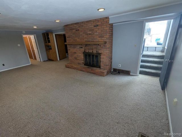 5155 Greenview, Clarkston, MI 48348