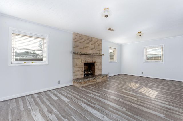 360 Hickory Hill Drive, Monticello, KY 42633