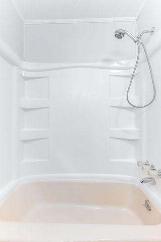 360 Hickory Hill Drive, Monticello, KY 42633