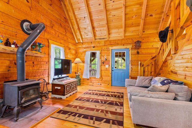 1374 Long Branch Road, Marble, NC 28905