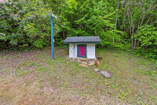 1374 Long Branch Road, Marble, NC 28905